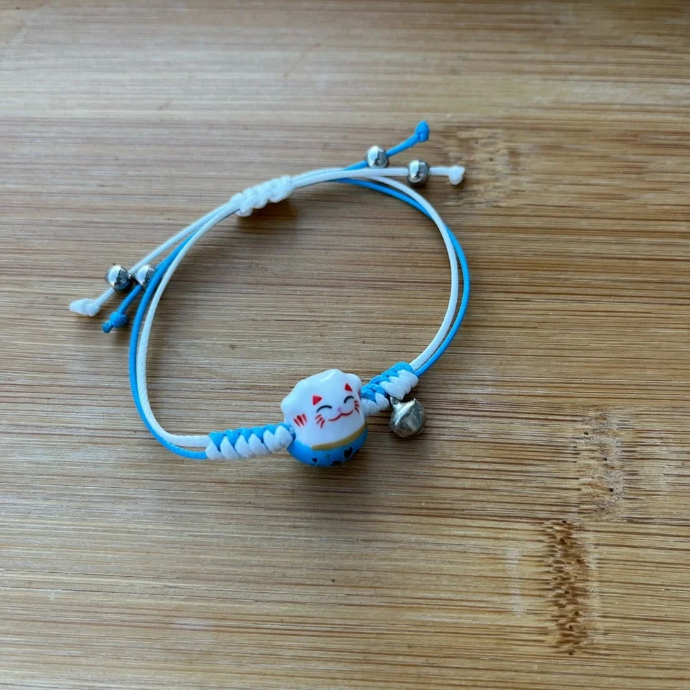 Lucky Cat Maneki Neko Charm Light Blue and White Handmade Bracelet - Picture 1 of 8